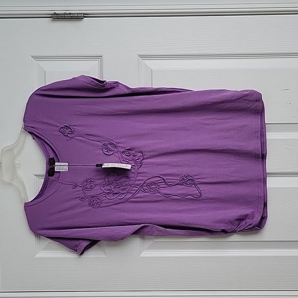 Roman Fashion Tops - NWT Roman Fashion Women's Top